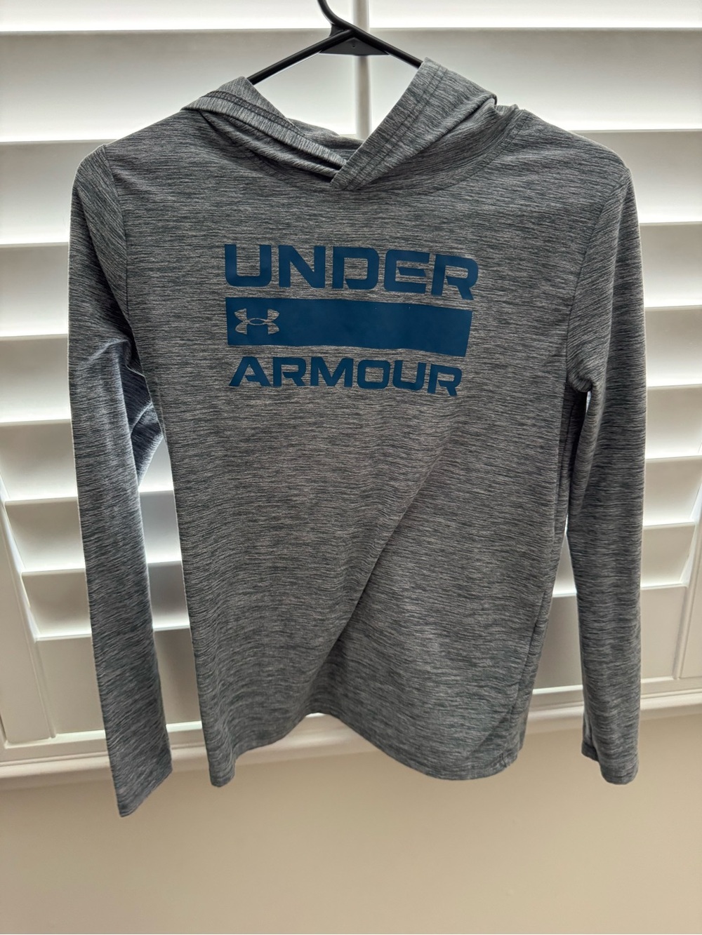Under Armour Kids Gray Hooded Long Sleeve Top with Blue Logo Graphic
